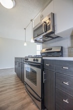 180 N Jefferson St in Chicago, IL - Building Photo - Building Photo