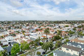 119 Granada Ave in Long Beach, CA - Building Photo - Building Photo