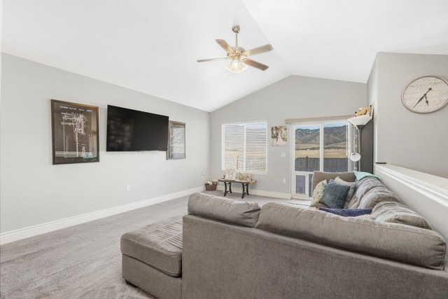 1912 370 E in Tooele, UT - Foto de edificio - Building Photo