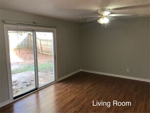 5177-5179 Ridge Forest Dr in Stone Mountain, GA - Building Photo - Building Photo