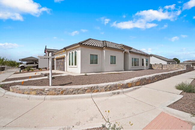 629 Paseo Modesto Dr in Horizon City, TX - Building Photo - Building Photo