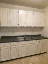 904 Rogers St in Columbia, MO - Foto de edificio - Building Photo