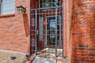 11707 Turtle Lake Dr in Houston, TX - Building Photo - Building Photo