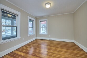 14 Malvern Ave in Somerville, MA - Building Photo - Building Photo