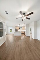 17000 Bissonnet St in Richmond, TX - Building Photo