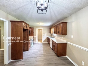 128 Thrasher Pike in Soddy Daisy, TN - Building Photo - Building Photo