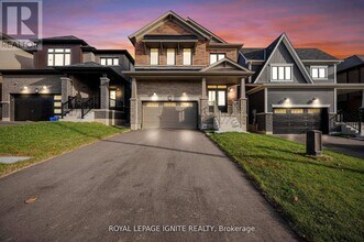 22 Sundin Dr in Haldimand, ON - Building Photo - Building Photo