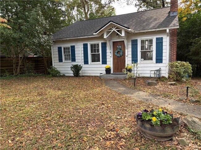 293 Springdale Dr NE in Atlanta, GA - Building Photo - Building Photo