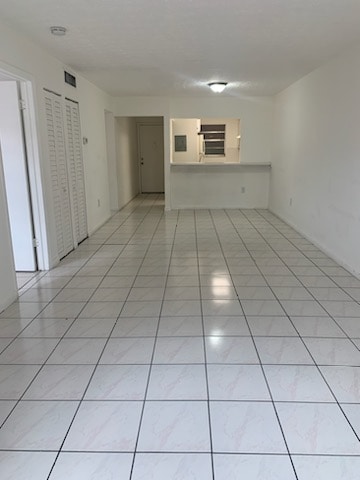 6055 W 19th Ave in Hialeah, FL - Building Photo - Building Photo