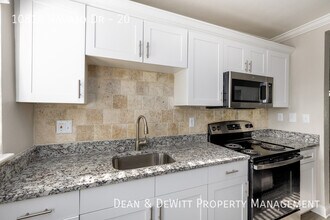 10814 Navajo Dr in St. Petersburg, FL - Building Photo - Building Photo