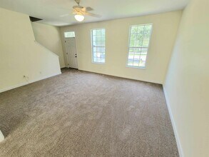 4291 Four Oaks Blvd in Tallahassee, FL - Building Photo - Building Photo