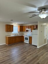 6186 W Grenada St in Bay St. Louis, MS - Building Photo - Building Photo