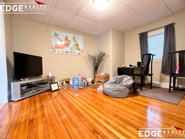 555 Washington St in Boston, MA - Building Photo - Building Photo