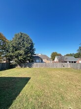 11224 Ewe Turn Dr in Arlington, TN - Foto de edificio - Building Photo