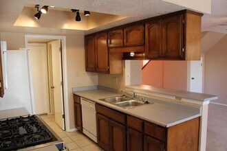7113 Armand Rd NW in Albuquerque, NM - Building Photo - Building Photo