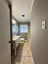 118 Poinsettia St in Lake Jackson, TX - Building Photo - Building Photo