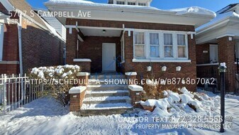 5707 S Campbell Ave in Chicago, IL - Building Photo