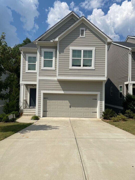 78 Denver Ave in Hiram, GA - Foto de edificio