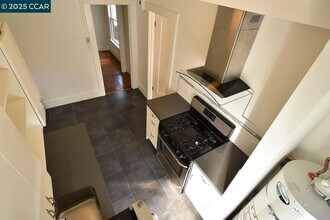 3040 Telegraph Ave in Berkeley, CA - Building Photo - Building Photo