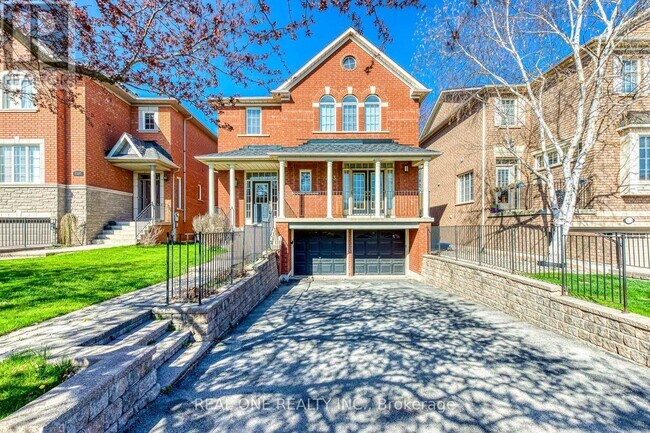 2183 Pheasant Ln in Oakville, ON - Building Photo - Building Photo
