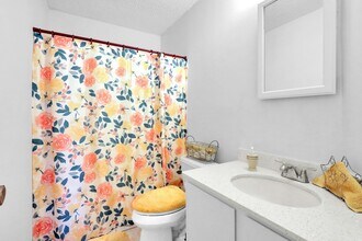 12210 Ridge Corner St in San Antonio, TX - Building Photo - Building Photo