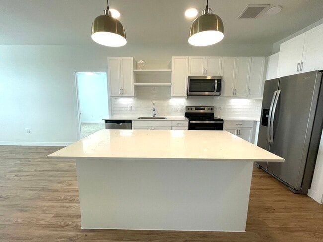 property at 1101 Abbeyglen Castle Dr