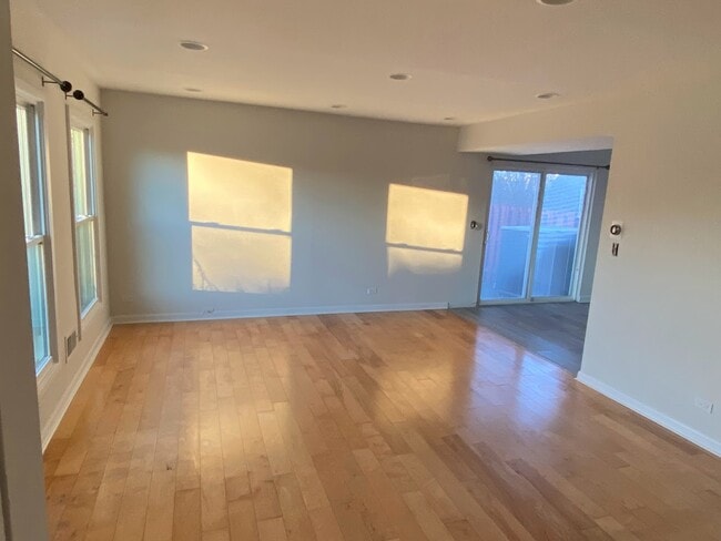 1838 Jamestown Cir, Unit 1838 Jamestown Cir in Hoffman Estates, IL - Building Photo - Building Photo