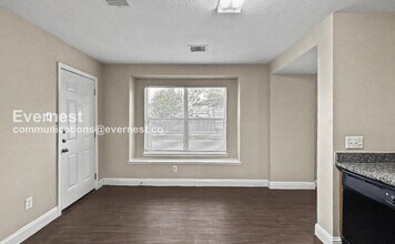 19055 Remington Bend Dr in Houston, TX - Foto de edificio - Building Photo