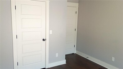 1610 Sweetbriar Way in Centerton, AR - Building Photo - Building Photo