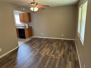 2213 Isabella St in Houston, TX - Building Photo - Building Photo