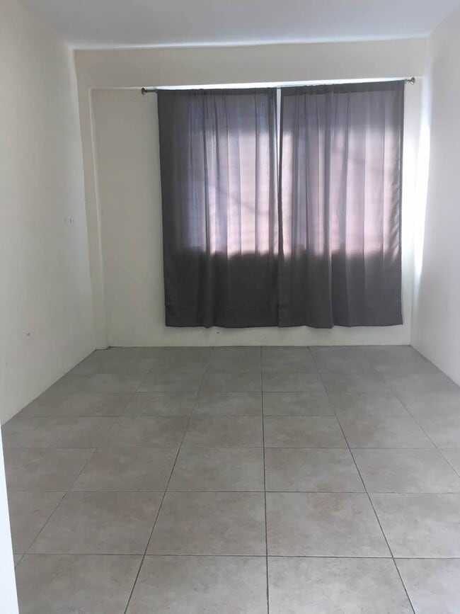 property at 1727 Liliha St