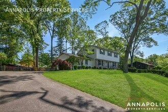 112 Berrywood Dr in Severna Park, MD - Building Photo - Building Photo