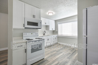 267 Maple St in Tooele, UT - Building Photo - Building Photo