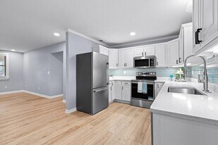 5968 Capitol Dr in Gulf Breeze, FL - Building Photo