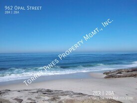 962 Opal St in San Diego, CA - Building Photo