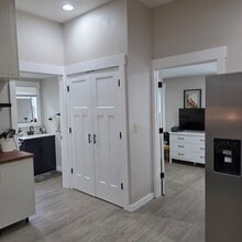 402 E Walnut St in Ozark, MO - Building Photo - Building Photo