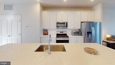 3485 Cormorant Dr in Laurel, MD - Building Photo - Building Photo