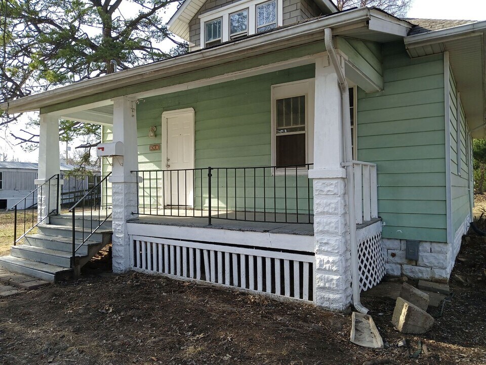 641 S 19th St in Belleville, IL - Building Photo