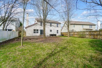 2444 Highlandtown Dr in Hilliard, OH - Building Photo - Building Photo