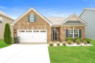 3727 Pelham Wood Dr in Murfreesboro, TN - Building Photo