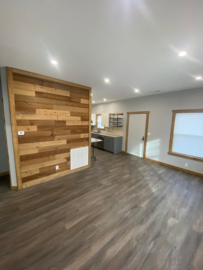 731 S Taylor St in El Dorado, KS - Building Photo - Building Photo