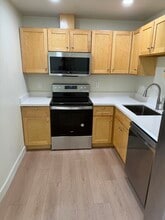 3099 Laurel Dr in Sacramento, CA - Building Photo - Building Photo