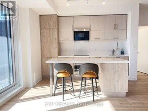 38 Simcoe Promenade in Markham, ON - Building Photo - Building Photo