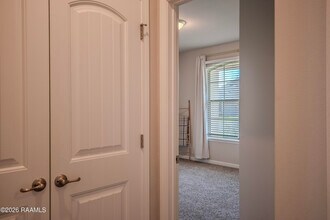 400 Eastwood Dr in Lafayette, LA - Building Photo - Building Photo