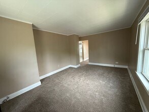 688-690 Fairview Ave N in St. Paul, MN - Building Photo - Building Photo