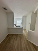 113 Sondgroth Way in Mountain View, CA - Foto de edificio - Building Photo