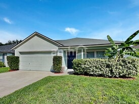 11869 Hayden Lakes Cir in Jacksonville, FL - Building Photo