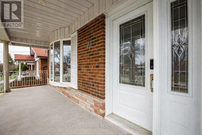 70 Moraine Hill Dr in Toronto, ON - Building Photo - Building Photo