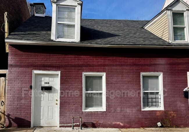 property at 346 Beaver St