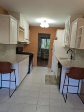 10 Squires Gate in Poughkeepsie, NY - Building Photo - Building Photo